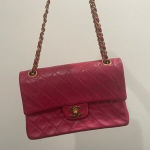 Authentic  Chanel 2.55